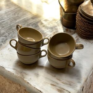 Vintage Melmac Melamine Brown cup set